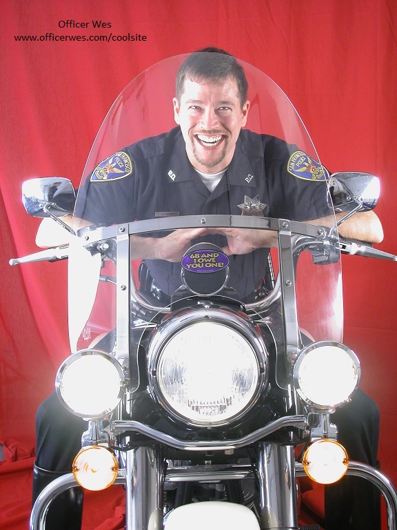 Officer Wes on his Harley Police Special, January 2003, Photos by Corwin